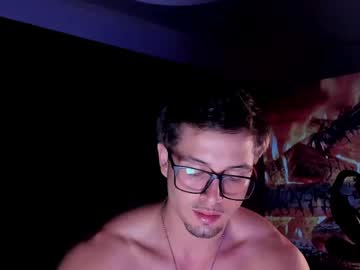 Adam_Bouton Chaturbate stream image from April 30, 2026