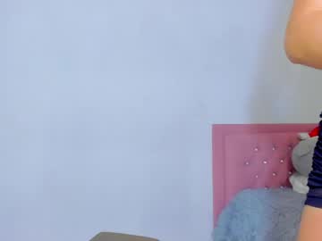 Bella_Heat19 Chaturbate stream image from April 30, 2026