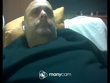 Zeusdioss Chaturbate stream image from April 30, 2026