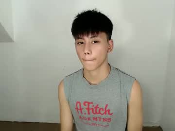 Ynotyu Chaturbate stream image from April 30, 2026
