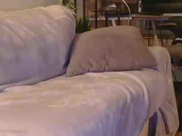 Renesnap Chaturbate stream image from April 30, 2026