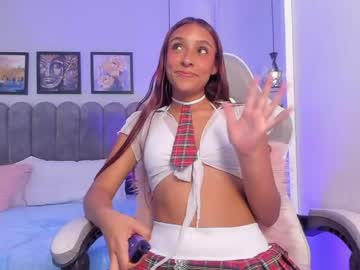 Bella_Peach_ Chaturbate stream image from April 30, 2026