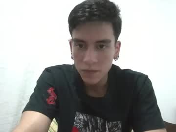 Harryy_Joness Chaturbate stream image from April 30, 2026