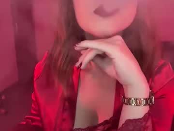 Nin_Ahot Chaturbate stream image from April 30, 2026
