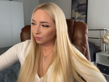 Ohmyemma Chaturbate stream image from April 30, 2026