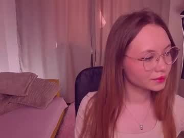 Floralarsson Chaturbate stream image from April 30, 2026
