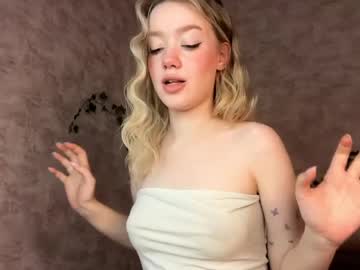 Cherrymiaa Chaturbate stream image from April 30, 2026