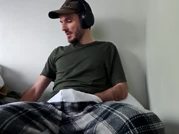 Ewane0725 Chaturbate stream image from April 30, 2026