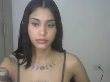 Kirainfierno Chaturbate stream image from April 30, 2026