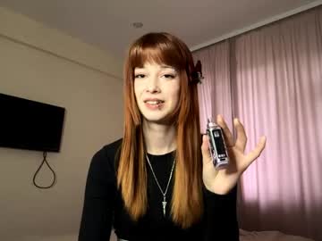 Darleencouty Chaturbate stream image from April 30, 2026
