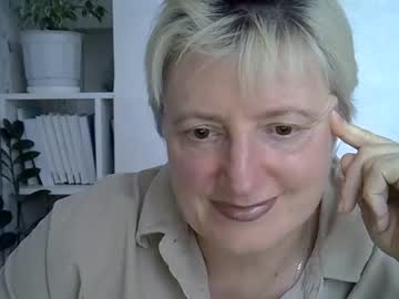 Vea_Motty Chaturbate stream image from April 30, 2026
