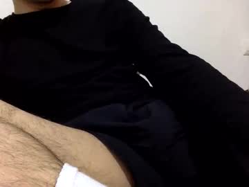 Dylancruger Chaturbate stream image from April 30, 2026