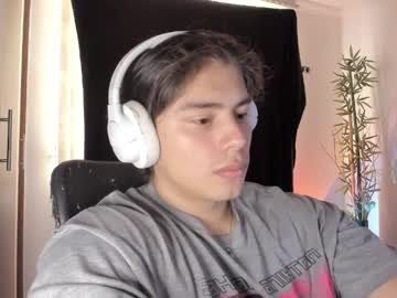 Gio_Russo Chaturbate stream image from April 30, 2026