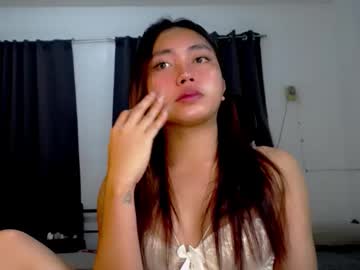 Lunapinay Chaturbate stream image from April 30, 2026