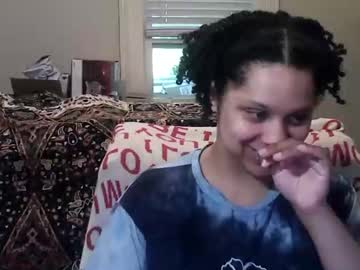 G0ddesslunafae Chaturbate stream image from April 30, 2026