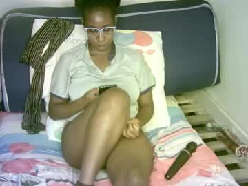 Lovely_Ebonies2 Chaturbate stream image from April 30, 2026