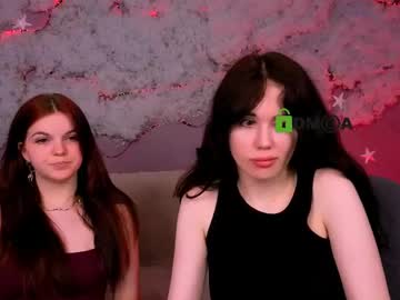 Mikameovv Chaturbate stream image from April 30, 2026