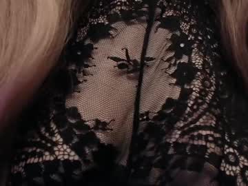 Ellie_Friendly Chaturbate stream image from May 01, 2026