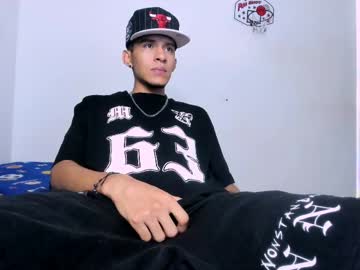 Samuel_Suarez Chaturbate stream image from May 01, 2026
