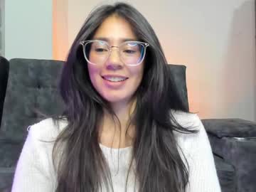 Emma_Sandovaal Chaturbate stream image from May 01, 2026