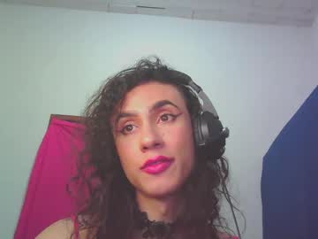 Theanngelll Chaturbate stream image from May 01, 2026