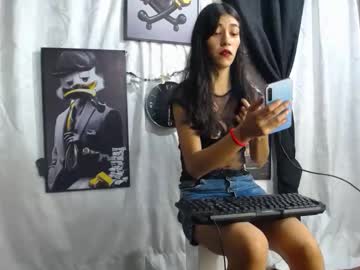 Afroluz Chaturbate stream image from May 01, 2026