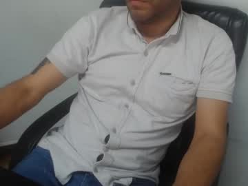 Derrik_ Chaturbate stream image from May 01, 2026