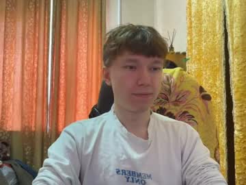 Malcolm_Yang Chaturbate stream image from May 01, 2026