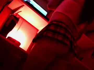 Millycdx Chaturbate stream image from May 01, 2026