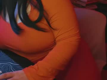 Poppyluvzyou Chaturbate stream image from May 01, 2026
