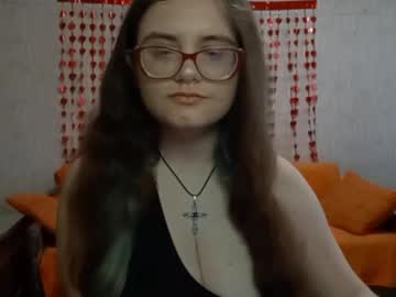 Miyabe Chaturbate stream image from May 01, 2026