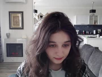 Cute_Lilia Chaturbate stream image from May 01, 2026