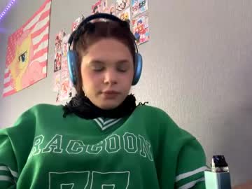 Pinkiegiantonio Chaturbate stream image from May 01, 2026