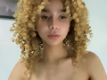 Damnperfectxx Chaturbate stream image from May 01, 2026