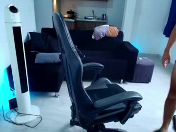 Xanderstone00 Chaturbate stream image from May 01, 2026