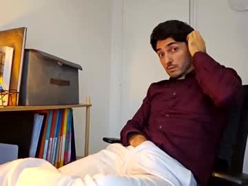 Shhervin Chaturbate stream image from May 01, 2026