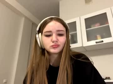 Brigidreever Chaturbate stream image from May 01, 2026