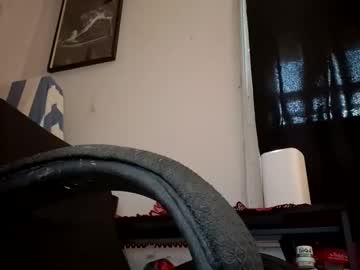 Jerbear385978 Chaturbate stream image from May 01, 2026