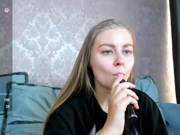 Laura_Pudd Chaturbate stream image from May 01, 2026