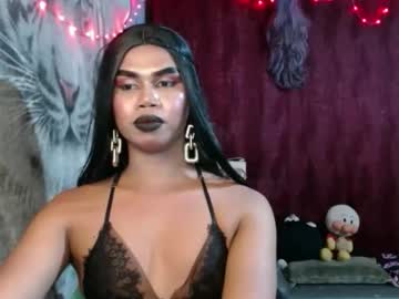 Queenpinayebony_Xx Chaturbate stream image from May 01, 2026