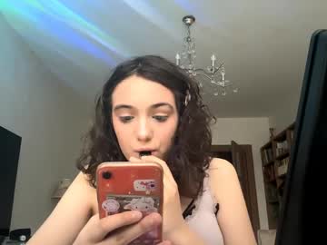 Bellberglund Chaturbate stream image from May 01, 2026