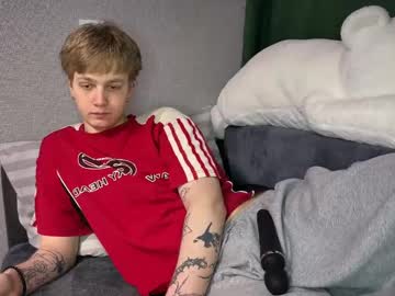 Olivertasty Chaturbate stream image from May 01, 2026