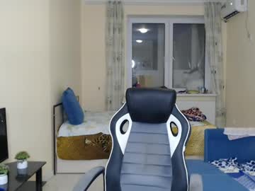 Slavaxxx777 Chaturbate stream image from May 01, 2026