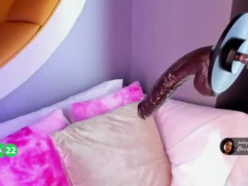 Brooke_Monroe Chaturbate stream image from May 01, 2026