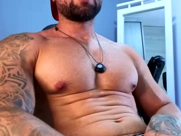 Owenmaximus814 Chaturbate stream image from May 01, 2026