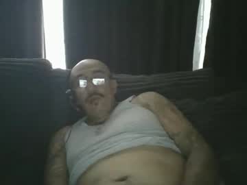 Felixrlarios25 Chaturbate stream image from May 01, 2026