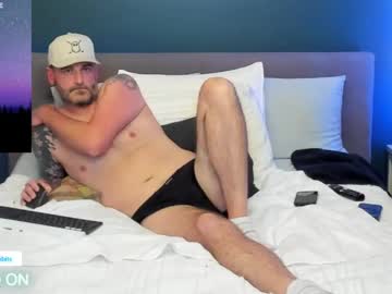 Mrexhibits Chaturbate stream image from May 01, 2026