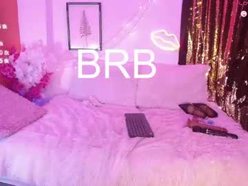 Victoria_Rossett Chaturbate stream image from May 01, 2026