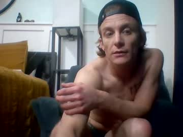 Kevman33 Chaturbate stream image from May 01, 2026