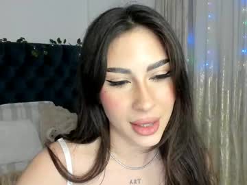 Sofiyaxx Chaturbate stream image from May 01, 2026